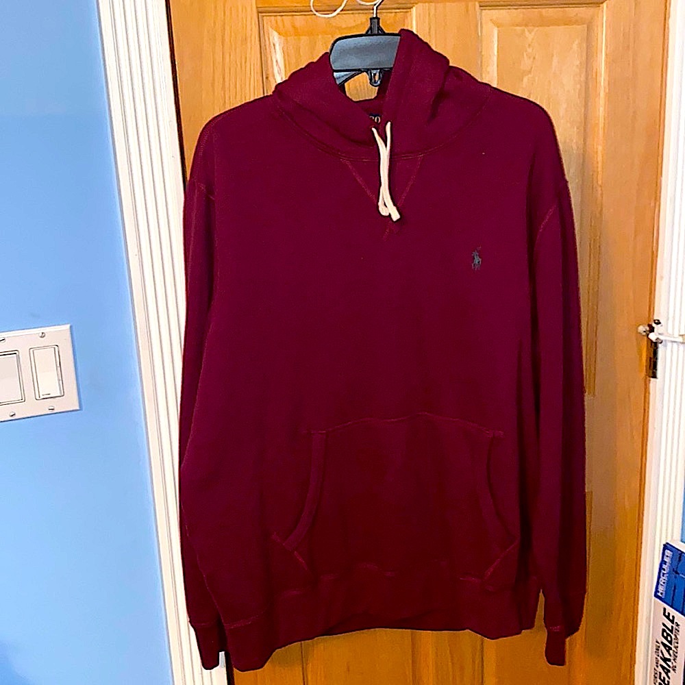 MAROON POLO HOODIE / LARGE